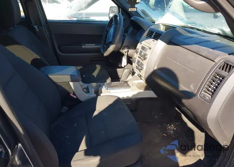 2009 Ford Escape Xlt из США, поврежденный, VIN 1FMCU93769KD00878